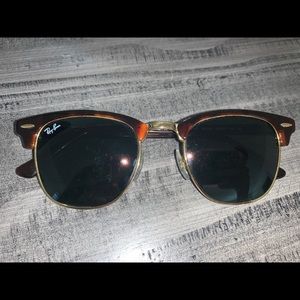 100% AUTHENTIC RAY-BAN CLUBMASTER CLASSIC